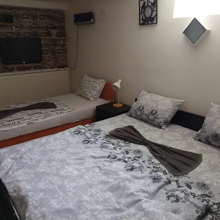 Emma Apartment *