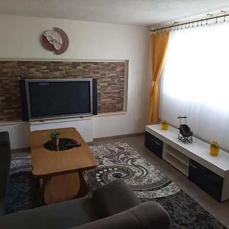 Apartment Emma *